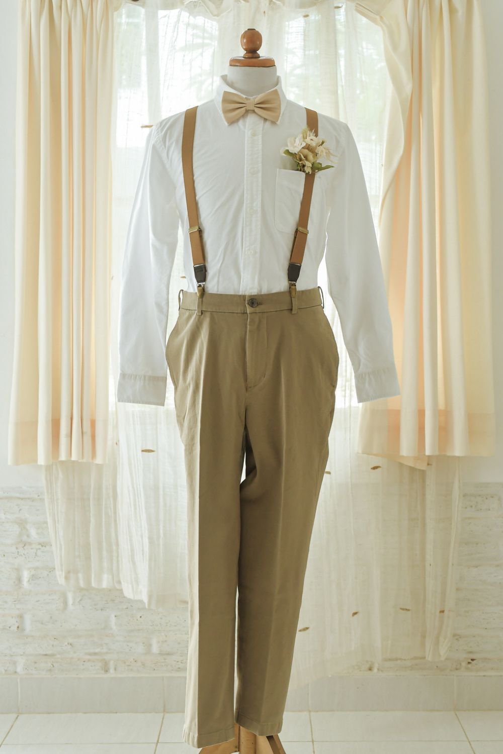 タキシード ベージュ＆サスペンダー